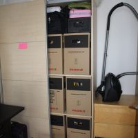 Kistenchaos (insgesamt 15 Kisten zu Hause gelassen)