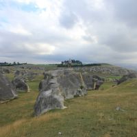Lukas klettert auf den Elephant Rocks